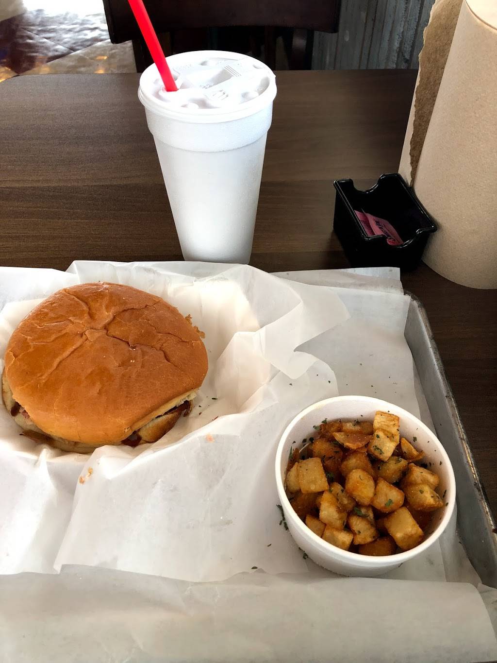 The Bistro at Commerce | restaurant | 2202 Live Oak St, Commerce, TX 75428, USA | 9032463363 OR +1 903-246-3363