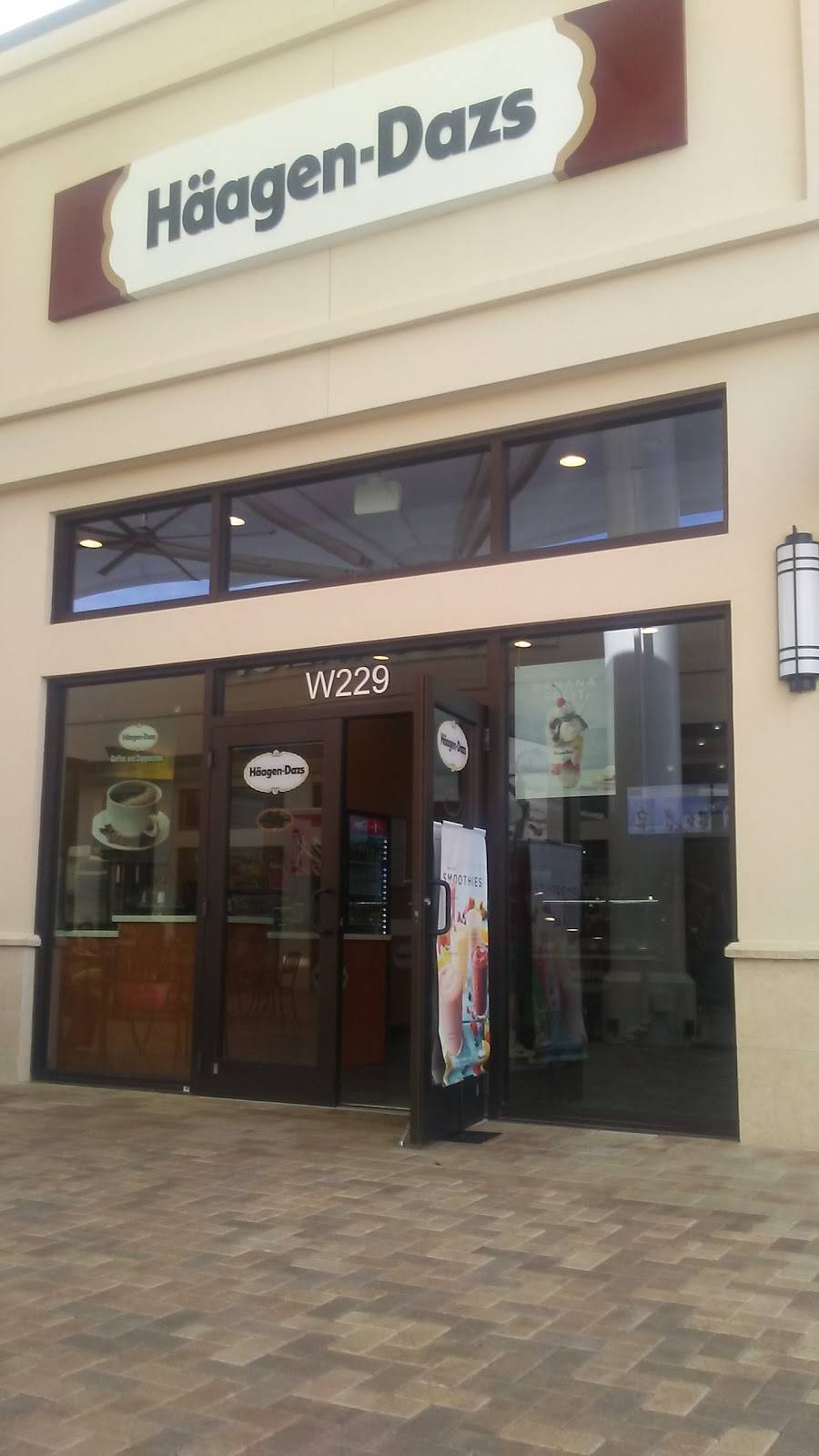 Haagen-Dazs® Ice Cream Shop | restaurant | 1781 Palm Beach Lakes Blvd w229, West Palm Beach, FL 33401, USA | 5618393758 OR +1 561-839-3758