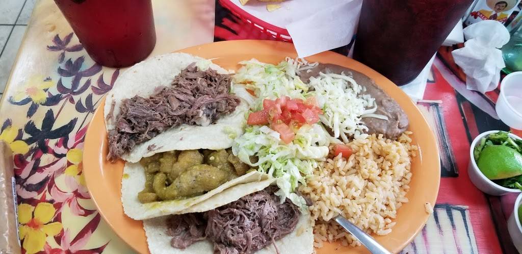 Tacos Y Salsas | restaurant | 7124 Federal Blvd, Westminster, CO 80030, USA | 3034274396 OR +1 303-427-4396