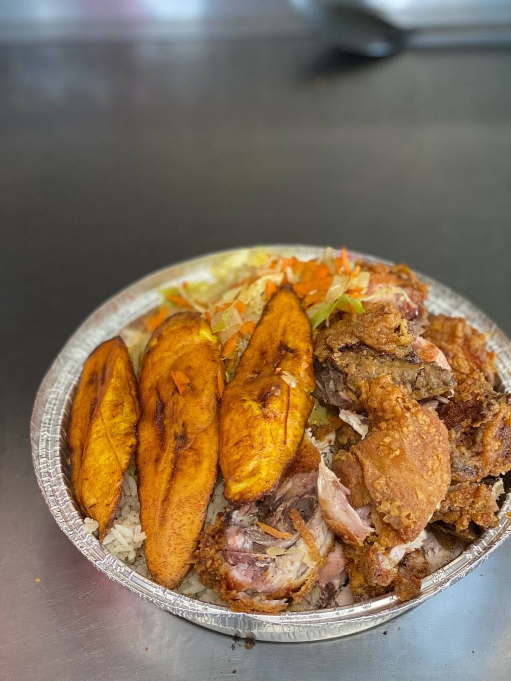 Grill N Chill spot | restaurant | 1127 Hanover Ave, Allentown, PA 18109, USA | 4849870066 OR +1 484-987-0066