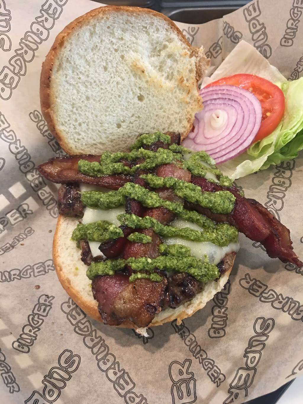 Superburger | restaurant | 750 Stony Point Rd Suite A-190, Santa Rosa, CA 95407, USA | 7078433041 OR +1 707-843-3041