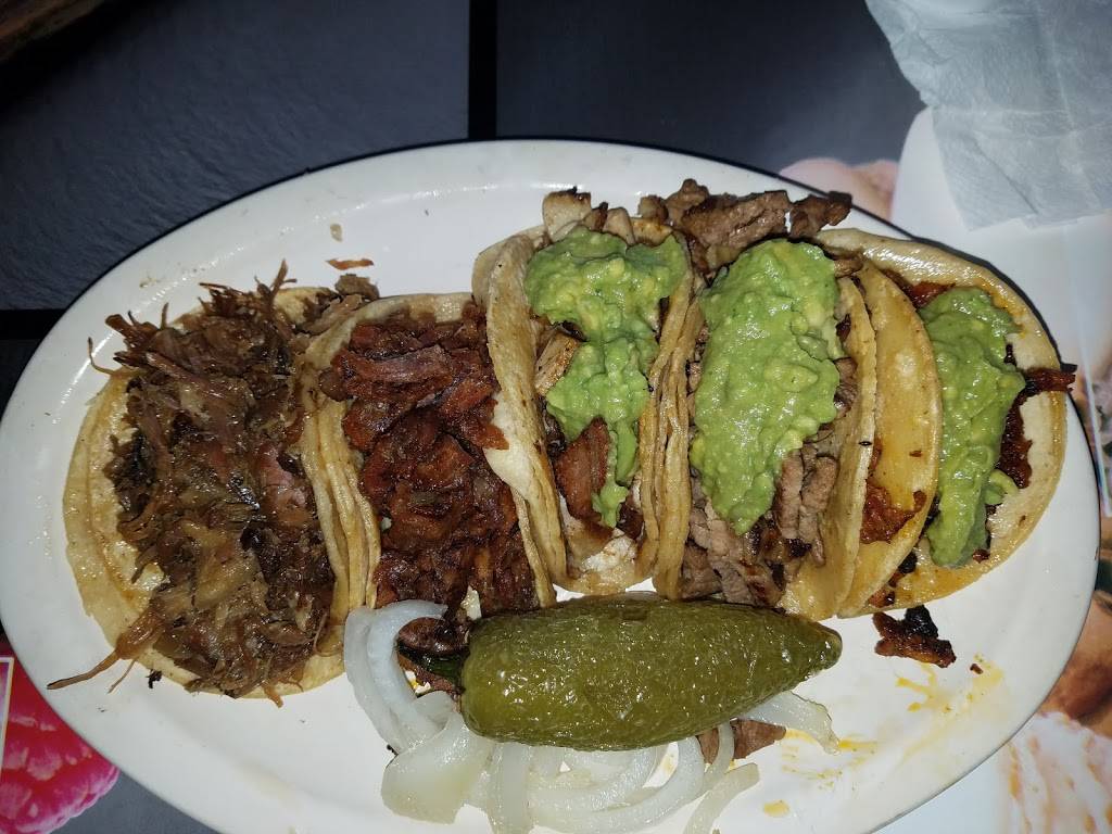 Las Morelianas | restaurant | 2822 Imperial Ave, San Diego, CA 92102, USA | 6195212891 OR +1 619-521-2891