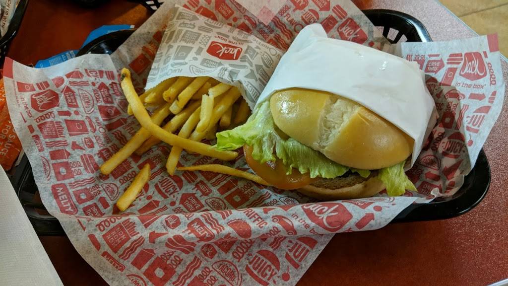 Jack in the Box | restaurant | 3710 S Bristol St, Santa Ana, CA 92704, USA | 7142411185 OR +1 714-241-1185