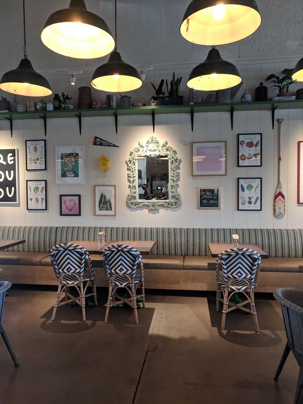 Flower Child | restaurant | 21001 N Tatum Blvd #16-1000, Phoenix, AZ 85050, USA | 4803975056 OR +1 480-397-5056