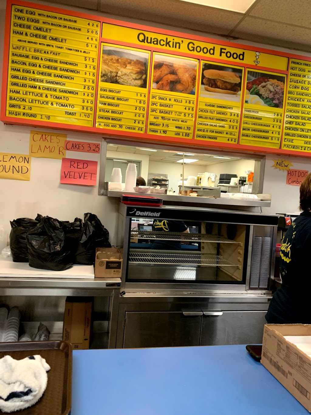 Drakes Duck-In | restaurant | 1544 Main St, Columbia, SC 29201, USA | 8037999290 OR +1 803-799-9290