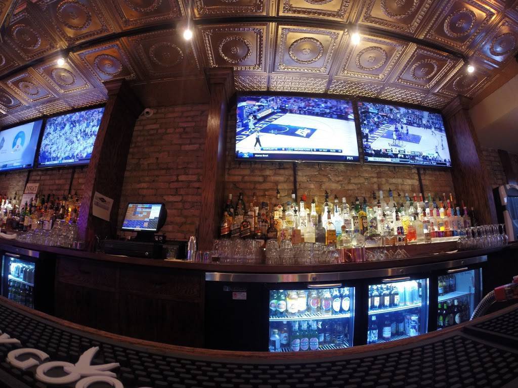 Marquette Kitchen & Tap | restaurant | 18 W St Charles Rd, Lombard, IL 60148, USA | 6306139056 OR +1 630-613-9056