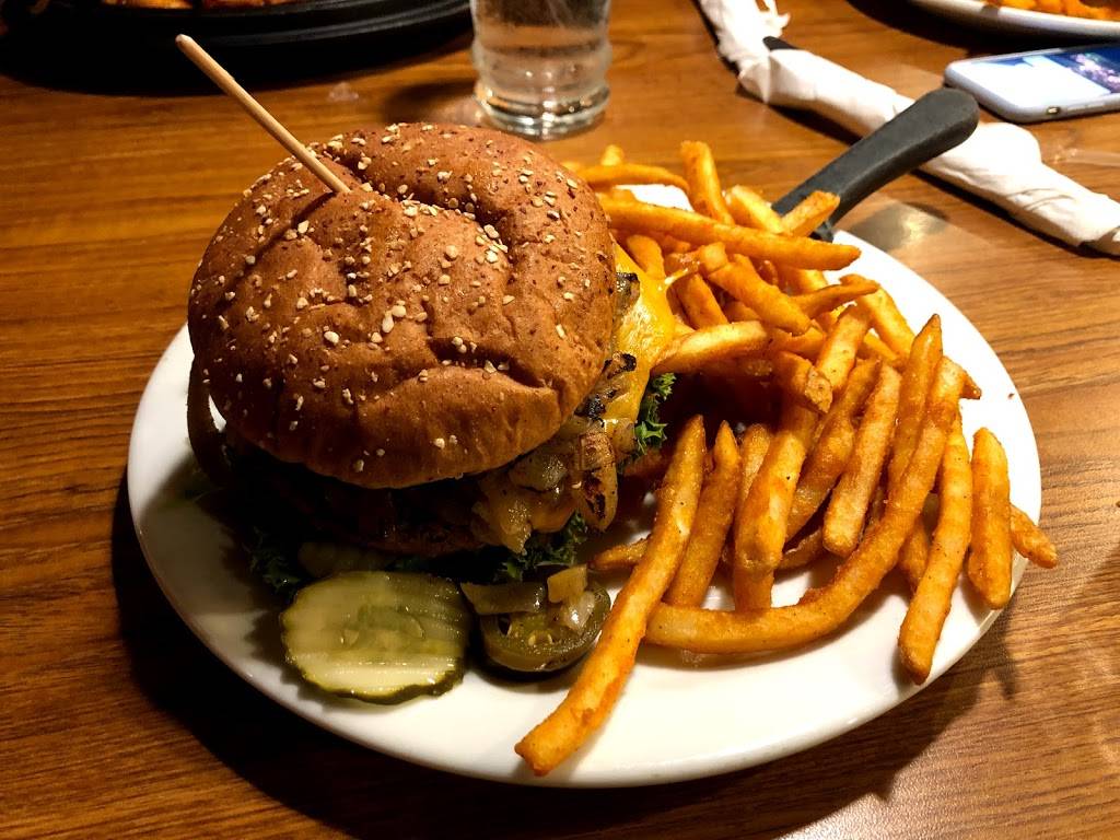 Dennys | restaurant | 715 N Milliken Ave, Ontario, CA 91764, USA | 9099419421 OR +1 909-941-9421