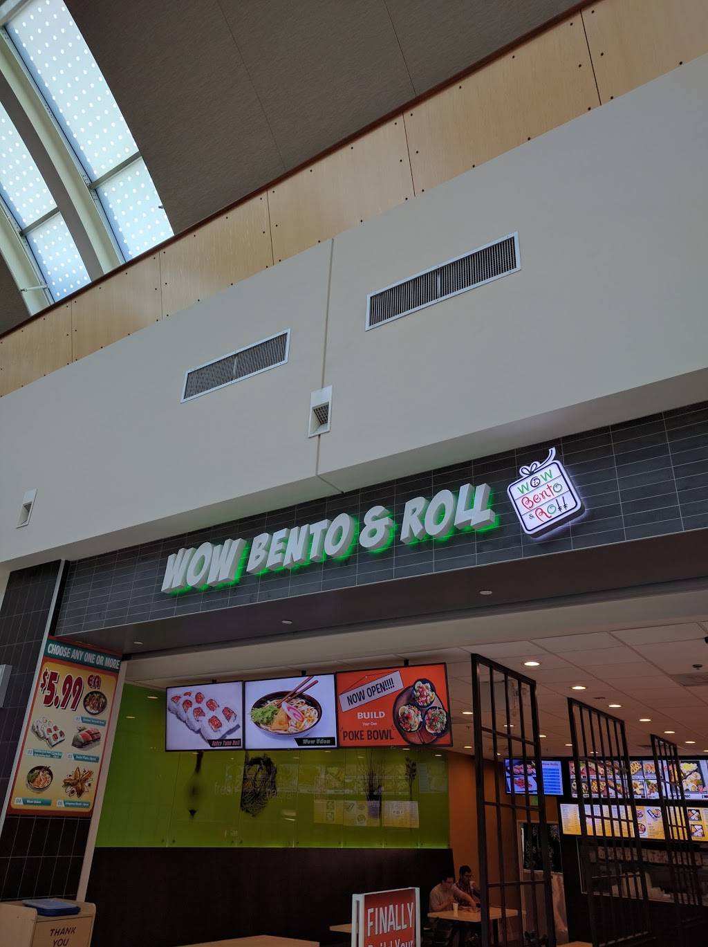 Wow Bento & Roll | restaurant | 9301 Tampa Ave, Northridge, CA 91324, USA | 8183413320 OR +1 818-341-3320