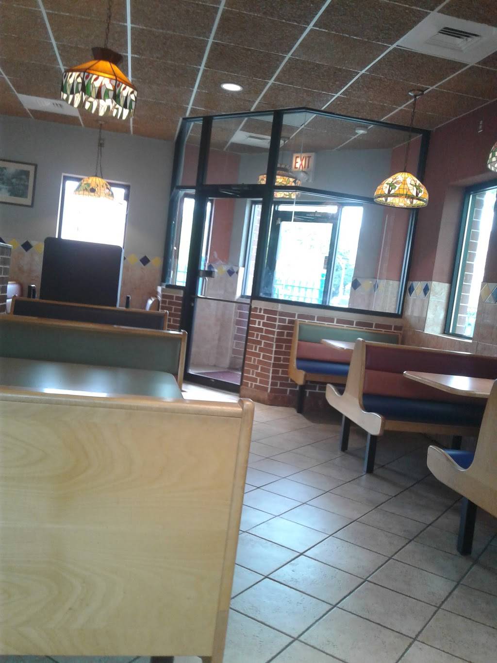 Pepes Mexican Restaurant | restaurant | 1901 W 79th St, Chicago, IL 60620, USA | 7732241108 OR +1 773-224-1108