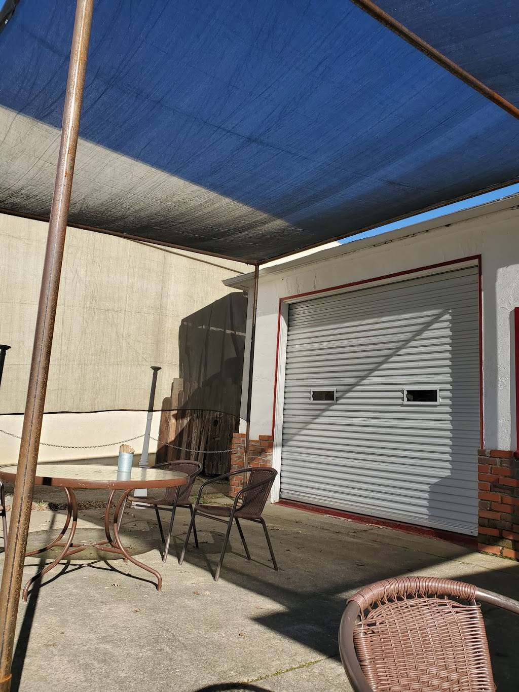 Vintage Station BBQ | restaurant | 9450 Main St, Upper Lake, CA 95485, USA | 7072754002 OR +1 707-275-4002