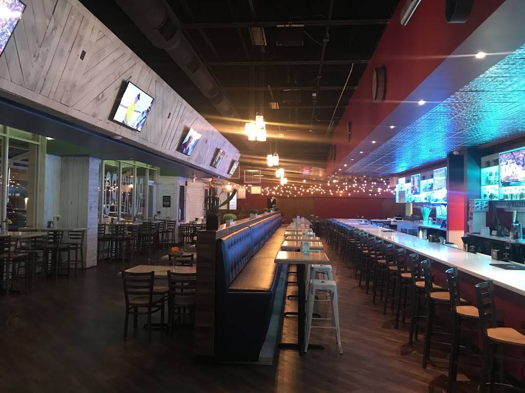 Rocky Point Restaurant & Bar | restaurant | 5310 E High St #100, Phoenix, AZ 85054, USA | 4805138673 OR +1 480-513-8673