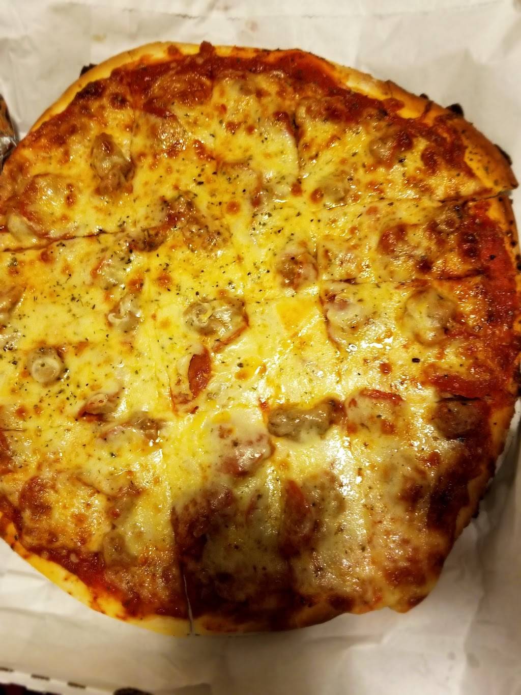 Italian Fiesta Pizzeria | restaurant | 1919 E 71st, Chicago, IL 60649, USA | 7736842222 OR +1 773-684-2222