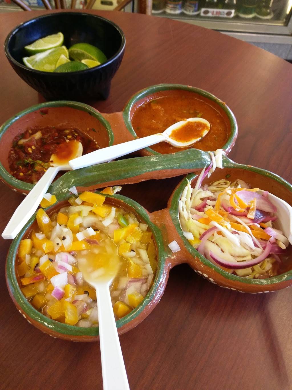 Ostioneria Briza Azul | restaurant | 1611 Belvidere St, Waukegan, IL 60085, USA | 8472445944 OR +1 847-244-5944