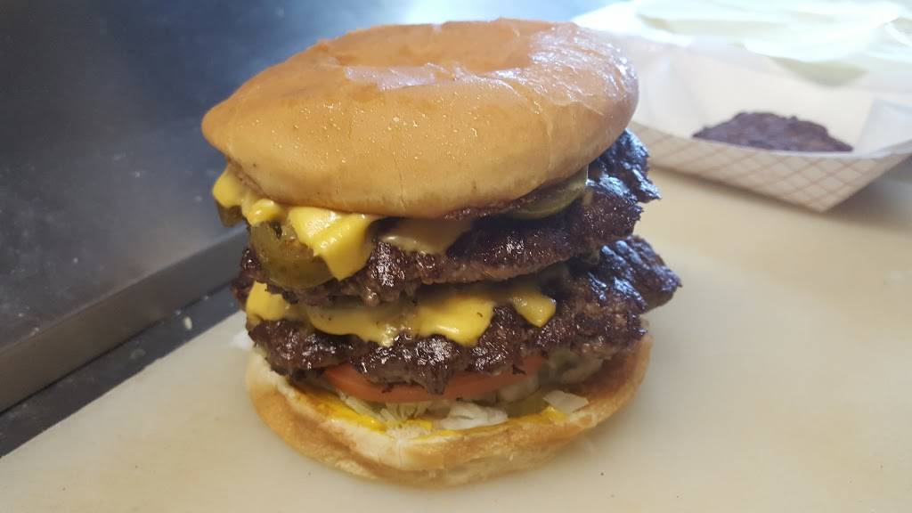 Bells Better Burgers | restaurant | 2610 S Peachtree Rd, Balch Springs, TX 75180, USA | 9722860320 OR +1 972-286-0320