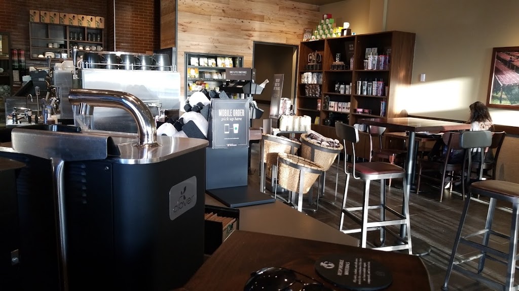 Starbucks | cafe | 1303 S 72nd St, Omaha, NE 68106, USA | 4025999884 OR +1 402-599-9884