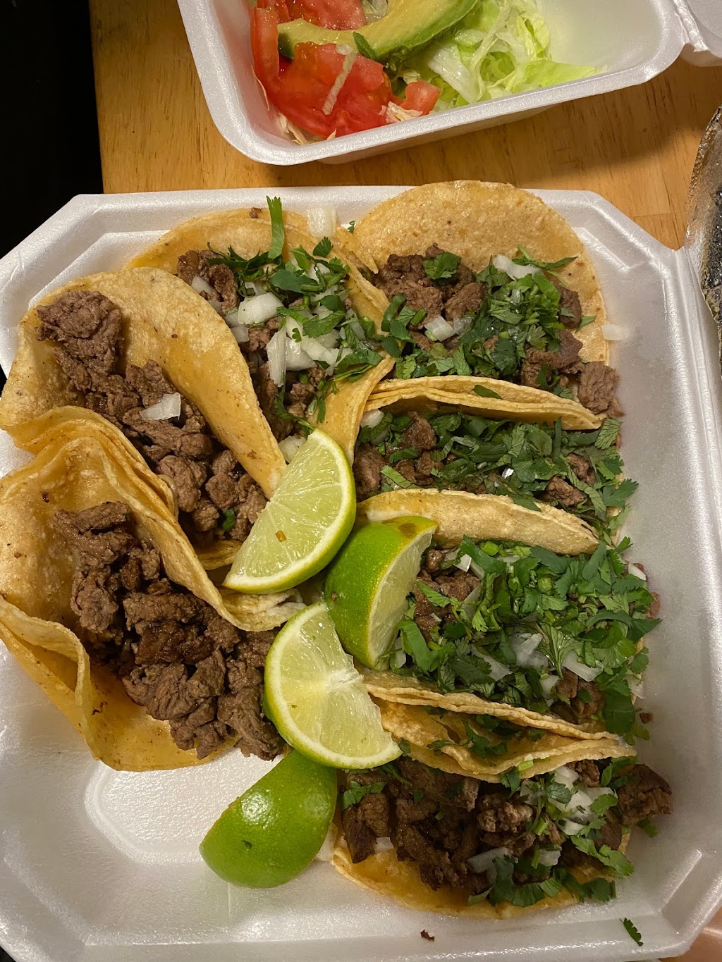 Quesadillas Burritos Tacos | restaurant | Shiloh at Belt Line N, NS, Garland, TX 75044, USA | 2144571301 OR +1 214-457-1301