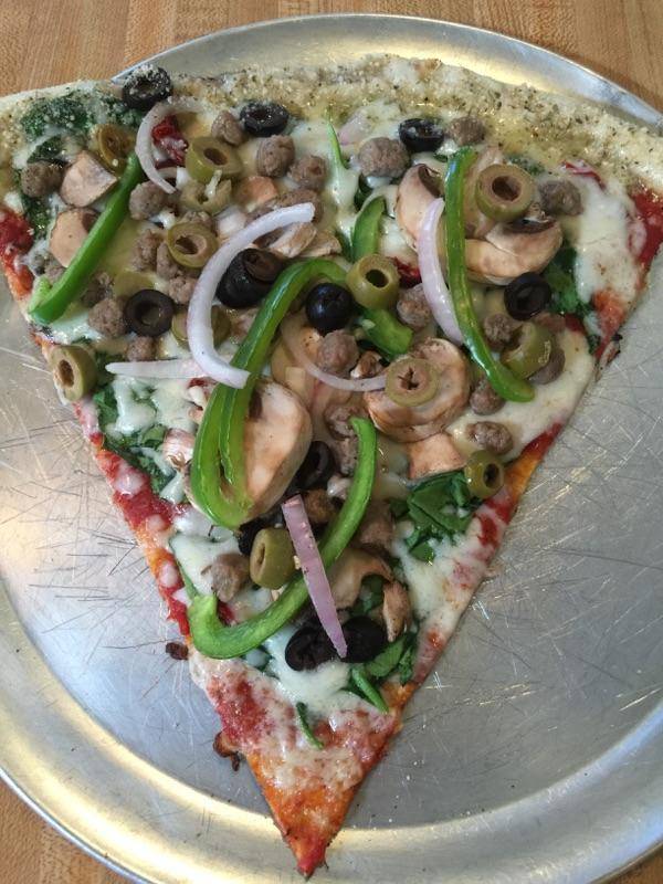 Slices Pizzeria Griffin | restaurant | 136 W Solomon St, Griffin, GA 30223, USA | 7702270022 OR +1 770-227-0022