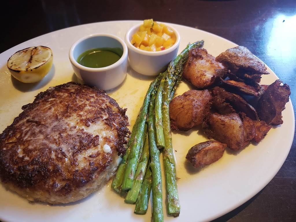 Yard House | restaurant | 1500 N Clybourn Ave c101, Chicago, IL 60610, USA | 3129517317 OR +1 312-951-7317