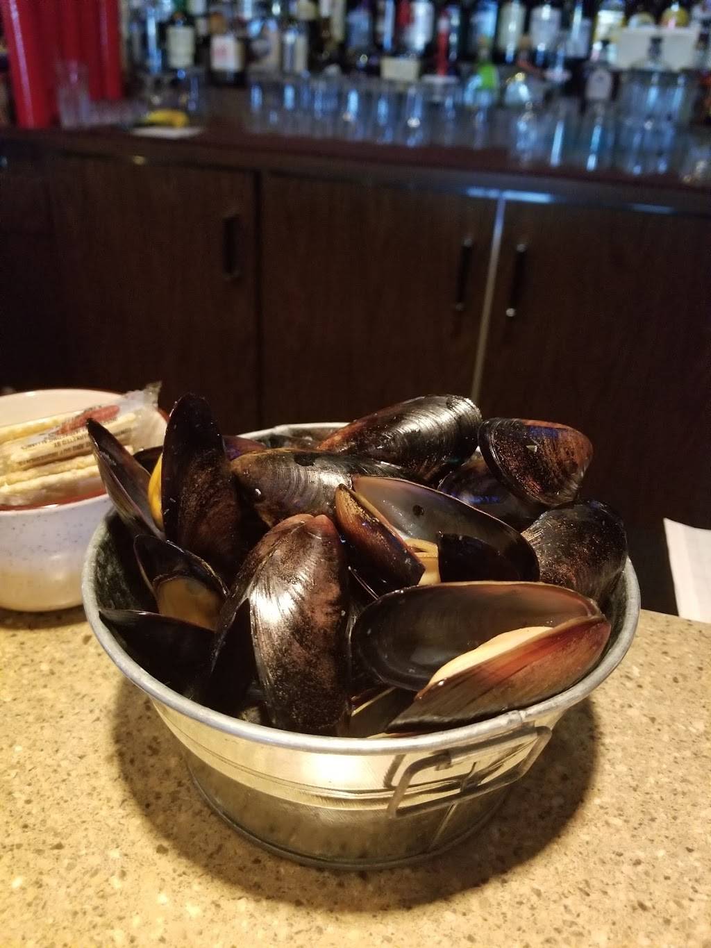 Saltys | restaurant | 503 N Park Ave, Fond du Lac, WI 54935, USA | 9209229940 OR +1 920-922-9940