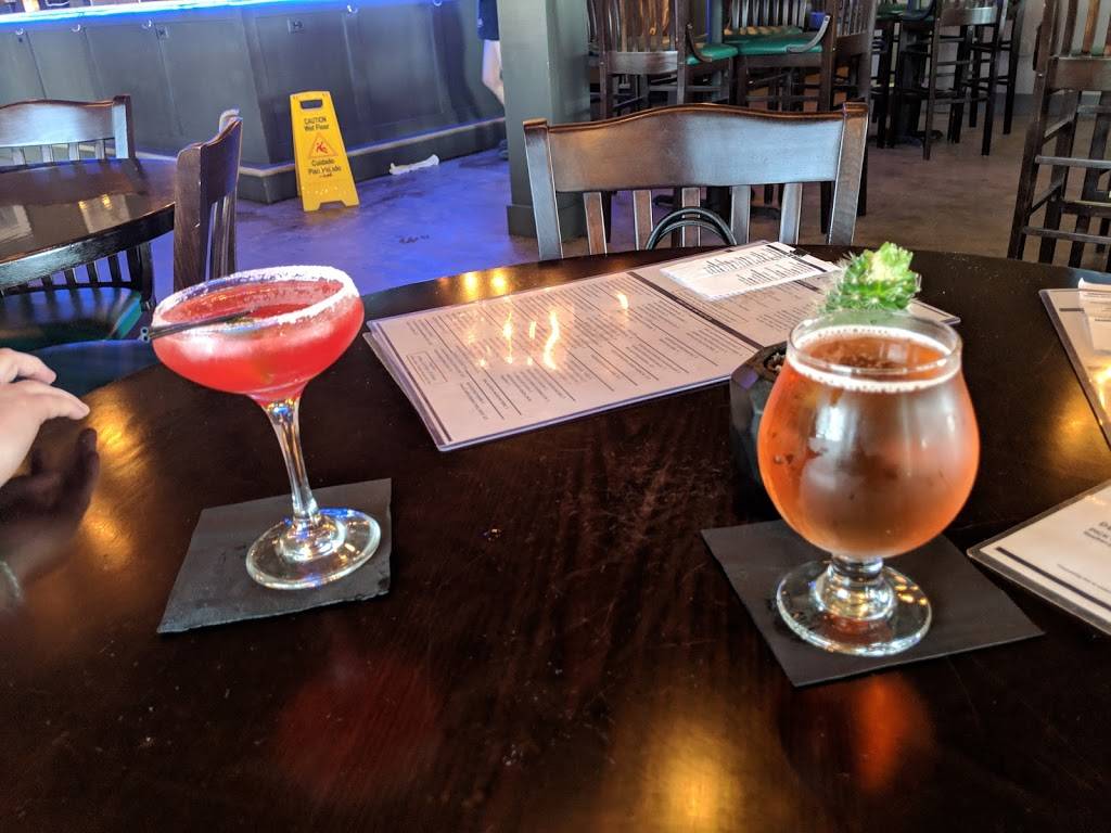 Aero Crafters | night club | 309 E Crestwood Dr, Victoria, TX 77904, USA | 3615734388 OR +1 361-573-4388