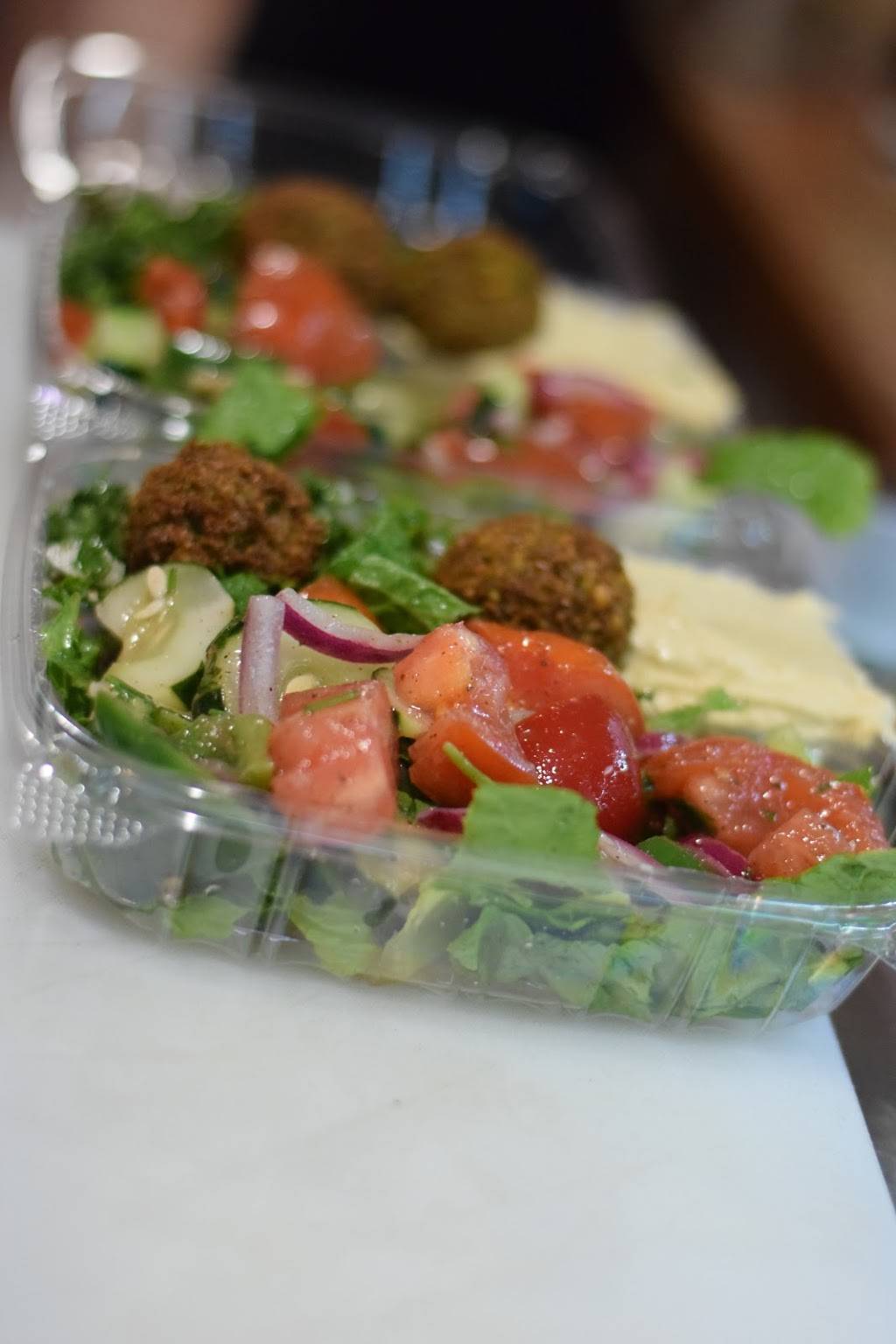 Pick Pockets and Deli Groton,CT | restaurant | 214 CT-12, Groton, CT 06340, USA | 8609100235 OR +1 860-910-0235