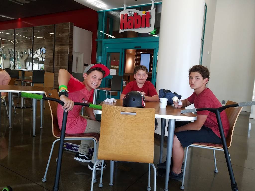 The Habit Burger Grill | meal takeaway | 5500 Campanile Dr, San Diego, CA 92182, USA | 6195821365 OR +1 619-582-1365