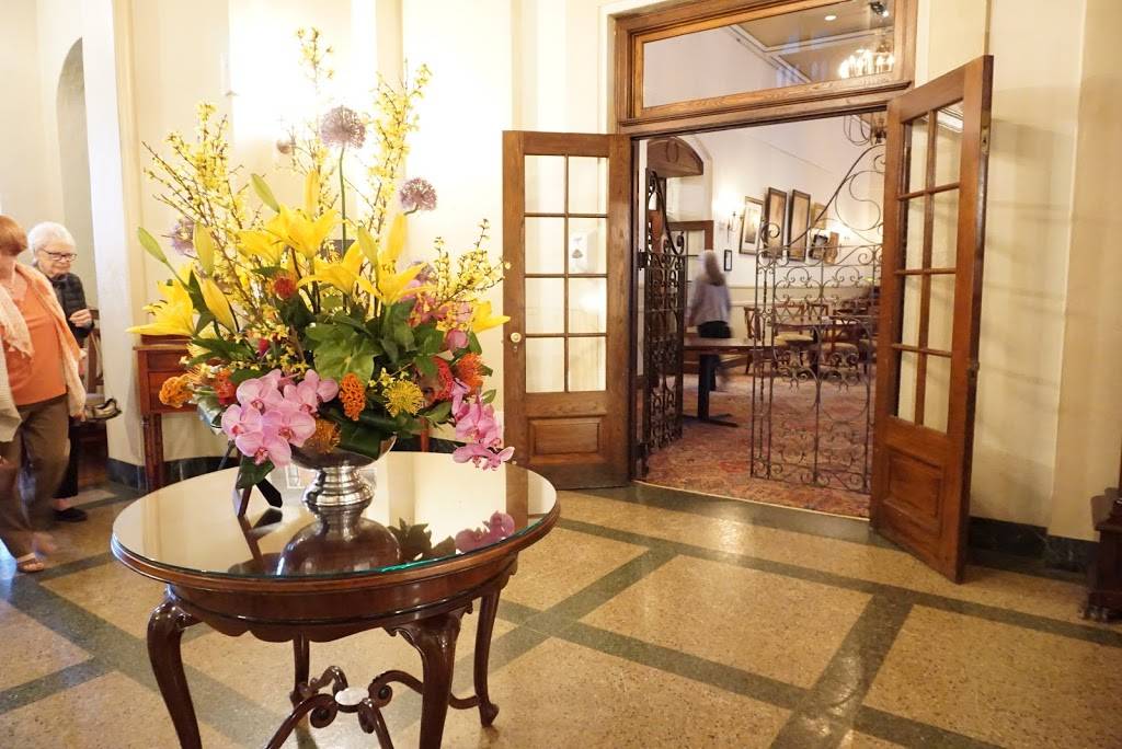 410 Oak Grove | restaurant | 410 Oak Grove St, Minneapolis, MN 55403, USA | 6128135300 OR +1 612-813-5300