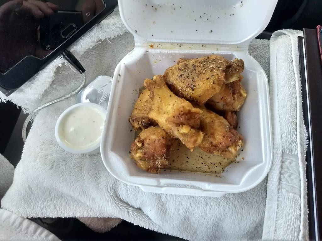 Wings Daily | restaurant | 2224 Madison Ave, Montgomery, AL 36107, USA | 3345931490 OR +1 334-593-1490