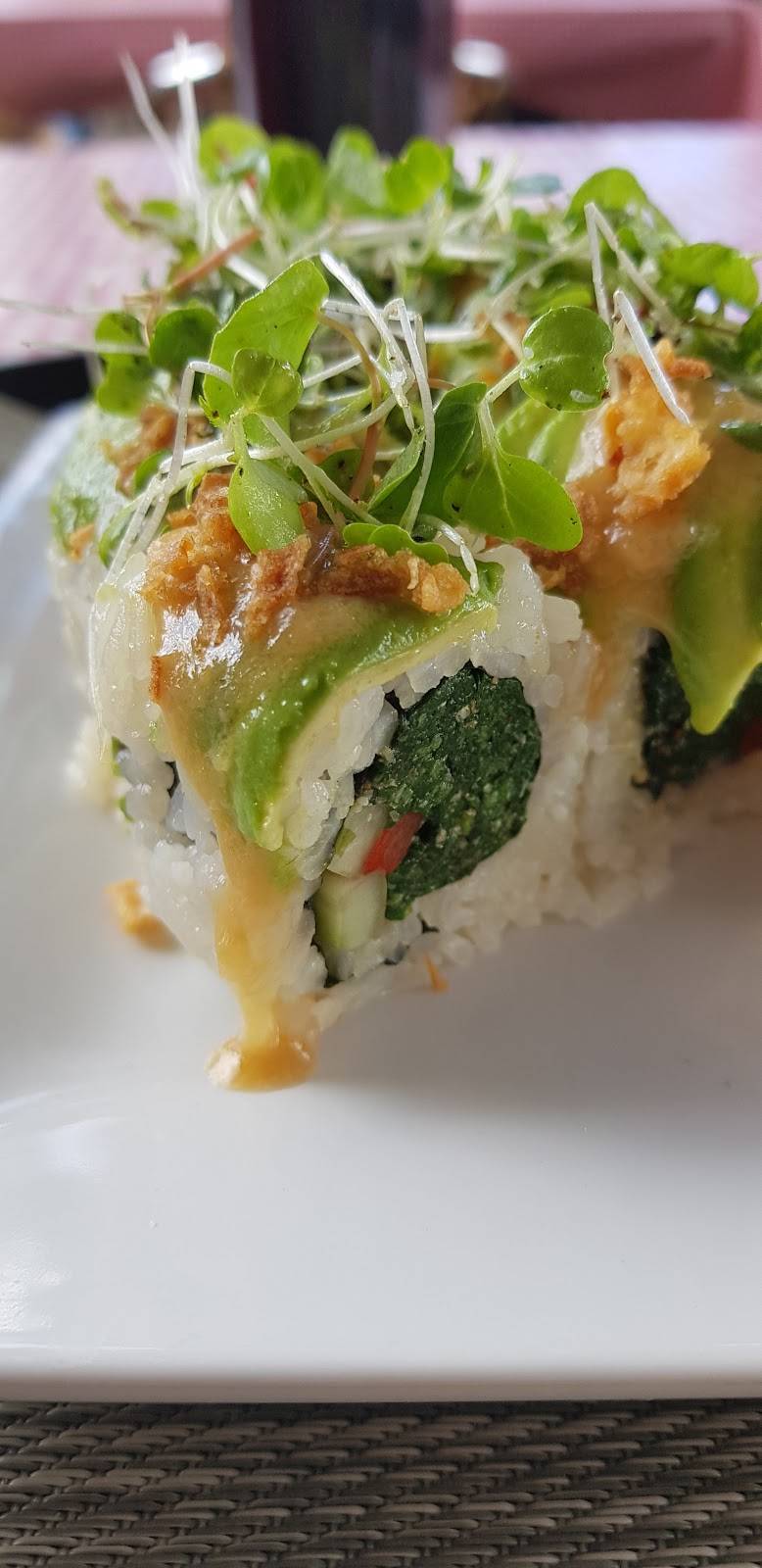 Yoshis Sushi | restaurant | 3530 SW Multnomah Blvd, Portland, OR 97219, USA | 5038332940 OR +1 503-833-2940