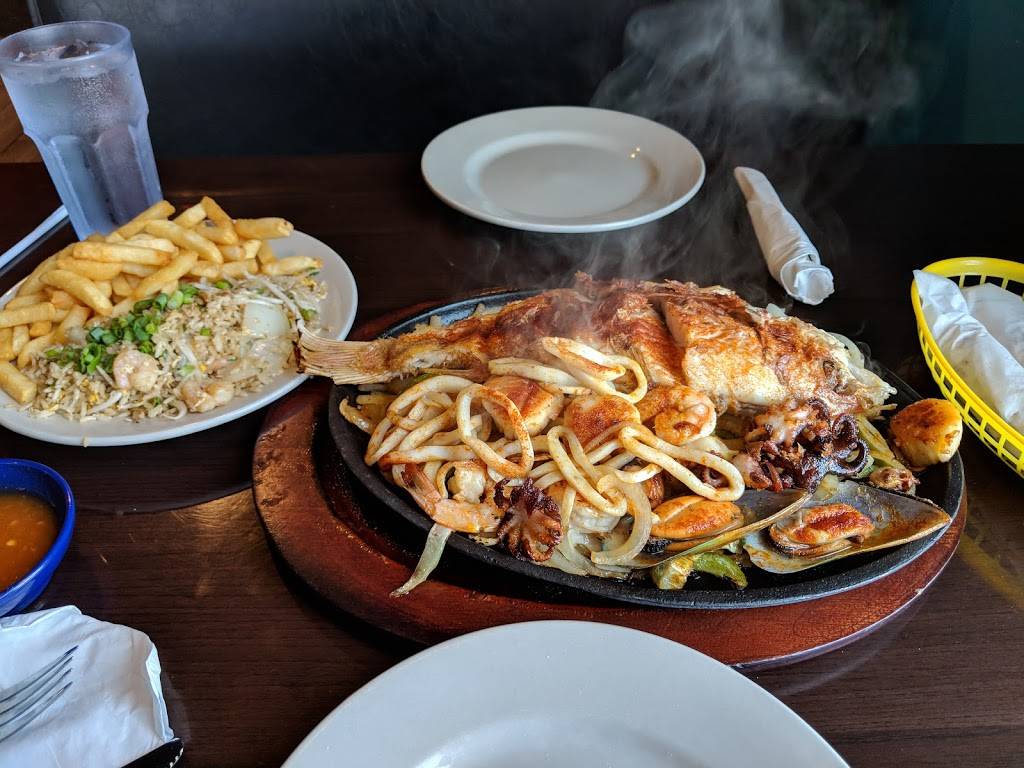 Ostioneria Michoacan | restaurant | 7787 Sudley Rd #14, Manassas, VA 20109, USA | 5717193160 OR +1 571-719-3160