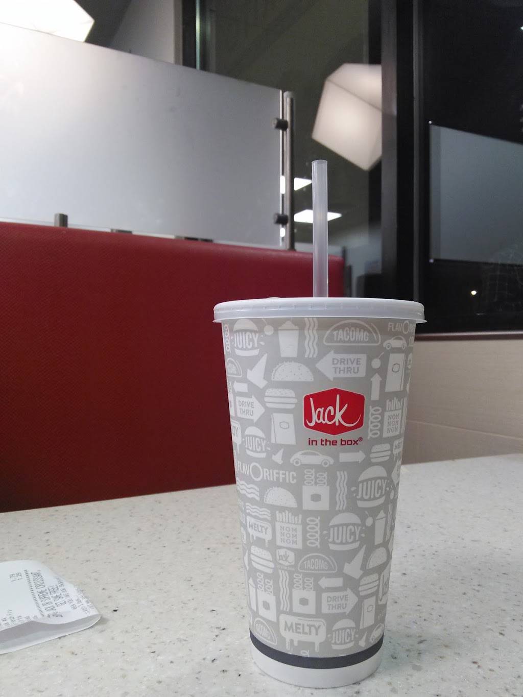 Jack in the Box | restaurant | 820 N Harbor Blvd, Santa Ana, CA 92703, USA | 7145541692 OR +1 714-554-1692