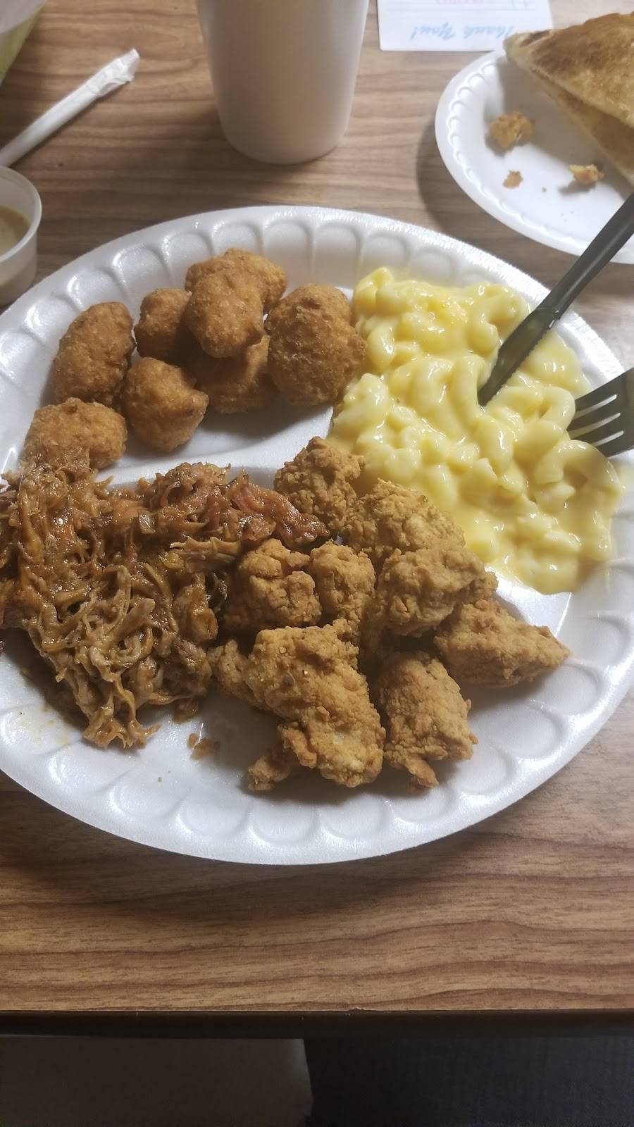 Smoke House BBQ | restaurant | 2227 MS-471, Brandon, MS 39047, USA | 6018290520 OR +1 601-829-0520