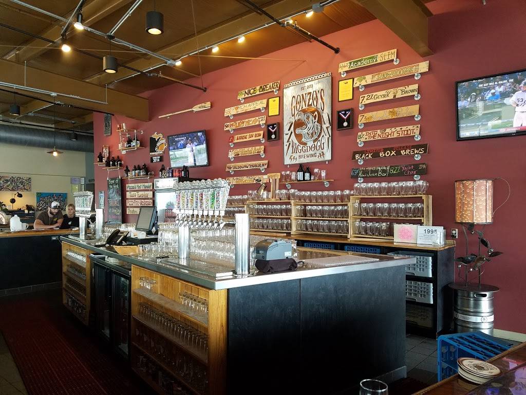 Saugatuck Brewing Co. - Kalamazoo | restaurant | 140 S Westnedge Ave, Kalamazoo, MI 49007, USA | 2693822739 OR +1 269-382-2739