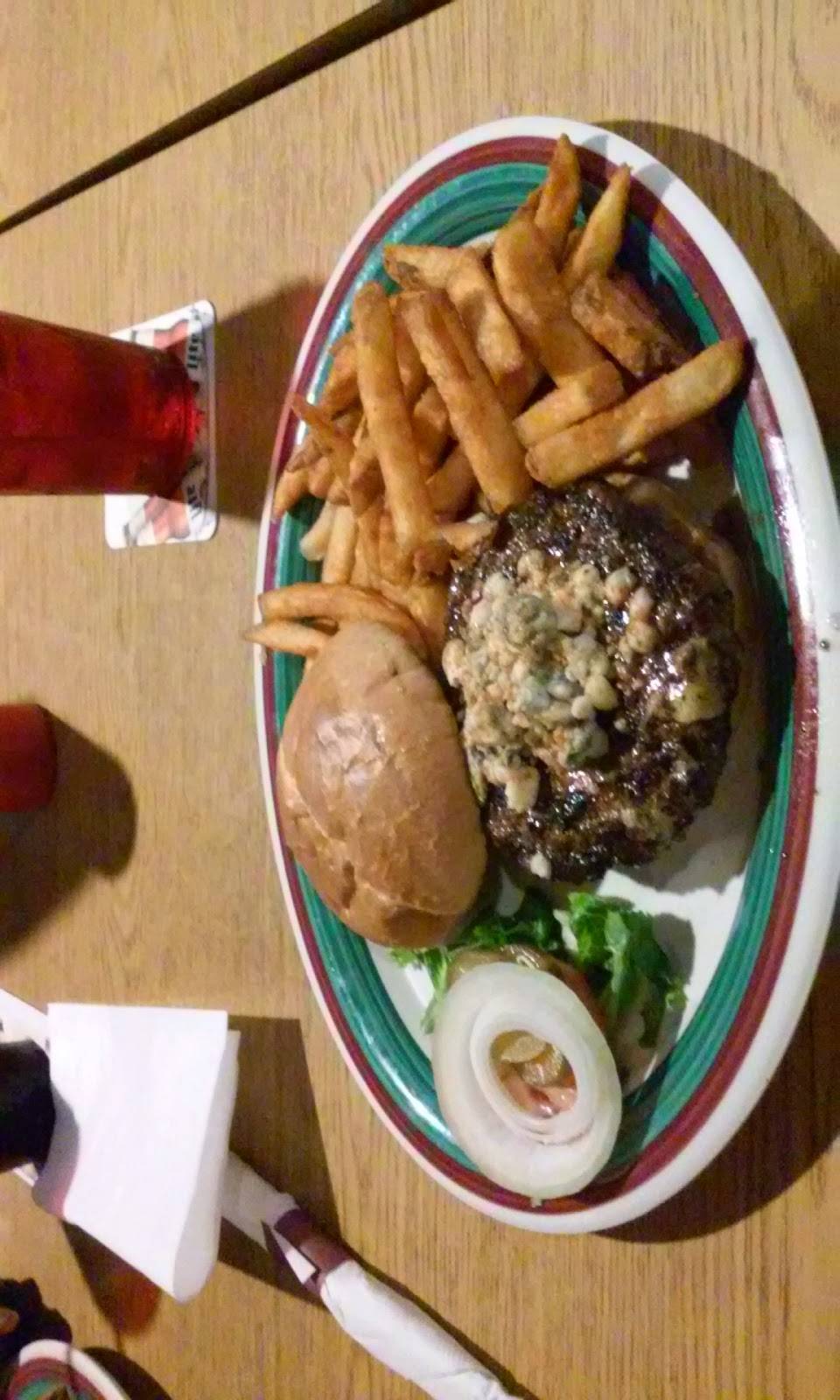 Houligans | restaurant | 1110 W Granada Blvd, Ormond Beach, FL 32174, USA | 3866737878 OR +1 386-673-7878