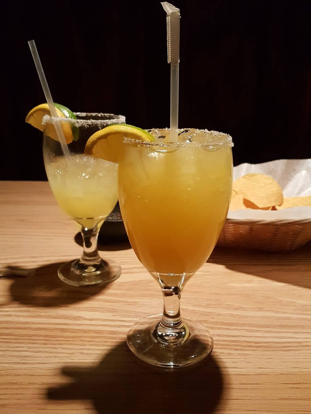 El-Canelo | restaurant | 45 E Main St, Frostburg, MD 21532, USA | 3016870750 OR +1 301-687-0750