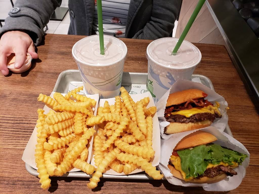 Shake Shack | restaurant | 11020 S, State St Suite B, Sandy, UT 84070, USA | 3852763190 OR +1 385-276-3190
