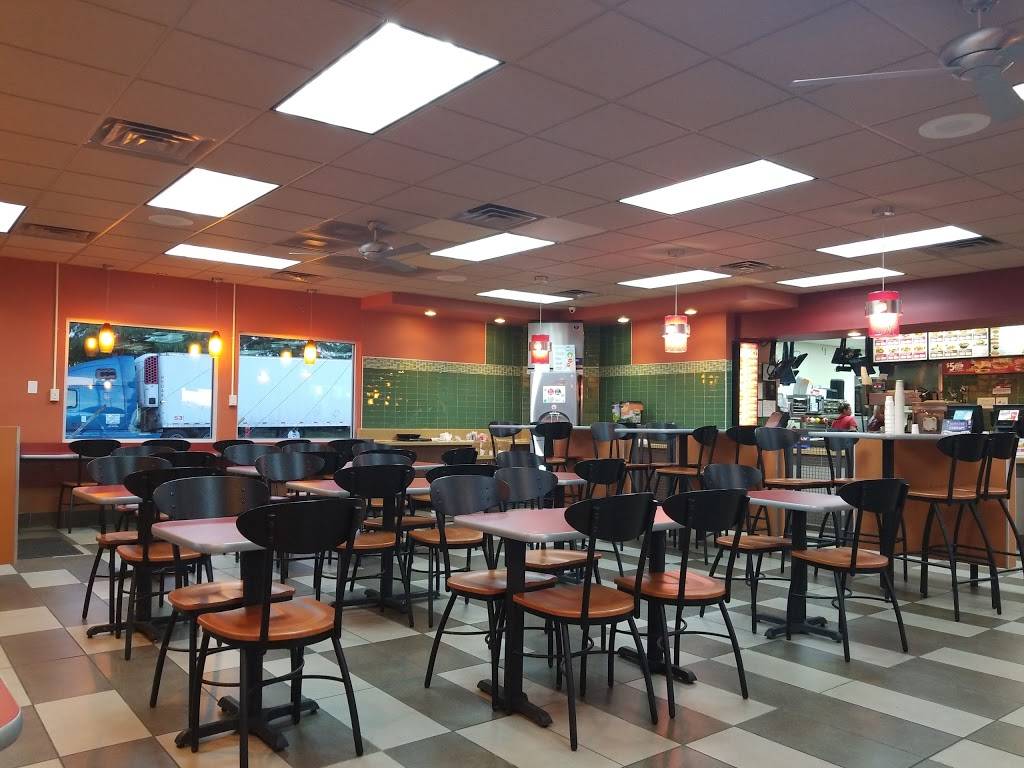 Jack in the Box | restaurant | 6010 W Davis St, Dallas, TX 75211, USA | 2143394834 OR +1 214-339-4834