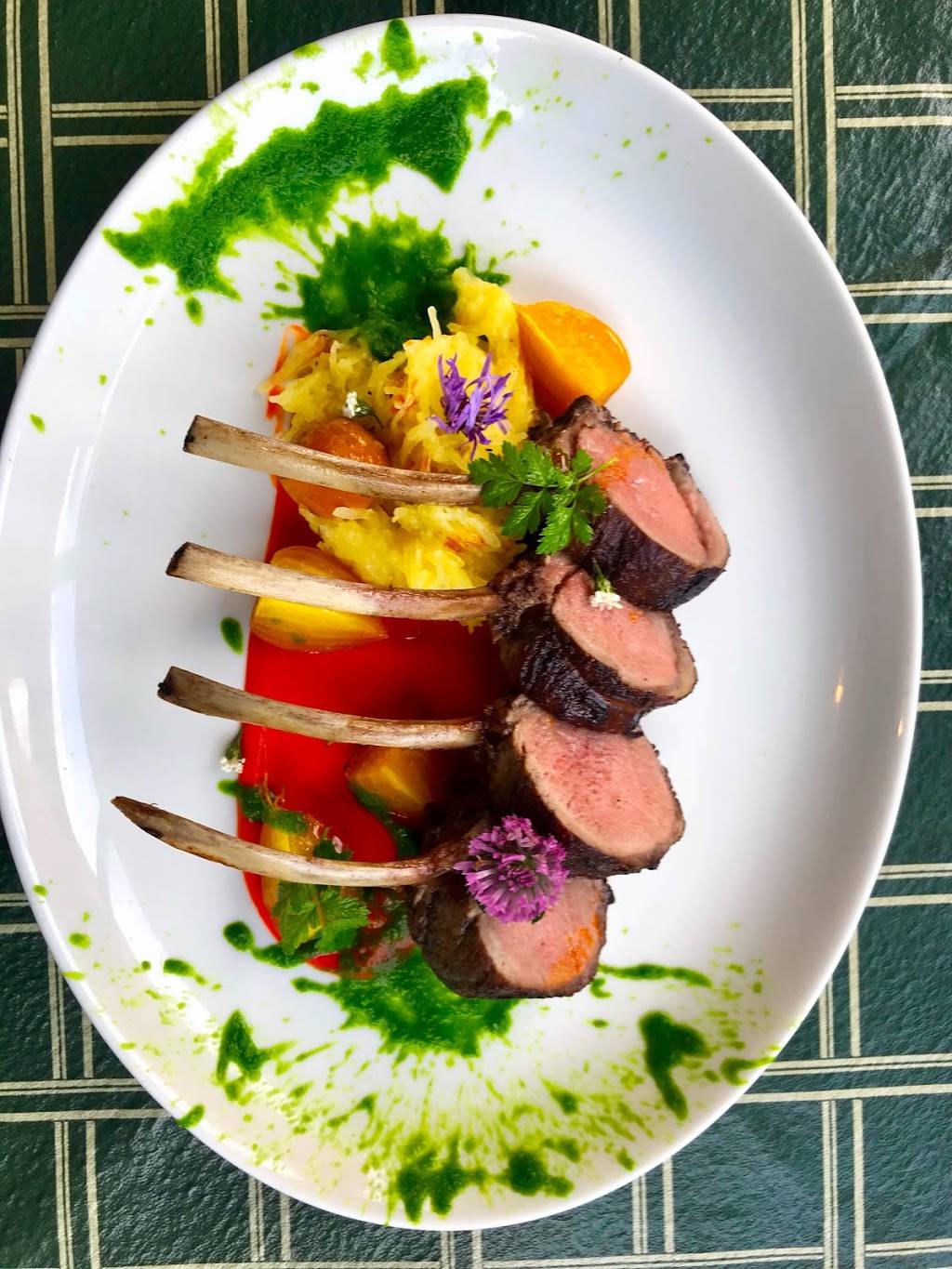 Vera Maes Bistro | restaurant | 207-209 S Walnut St, Muncie, IN 47305, USA | 7657474941 OR +1 765-747-4941