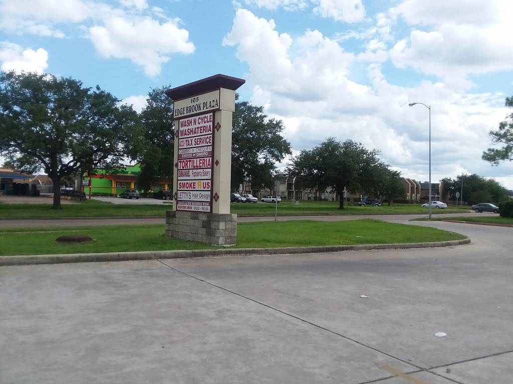 Tortilleria La Reyna #4 | restaurant | 105 E Edgebrook Dr, Houston, TX 77034, USA | 7139441222 OR +1 713-944-1222