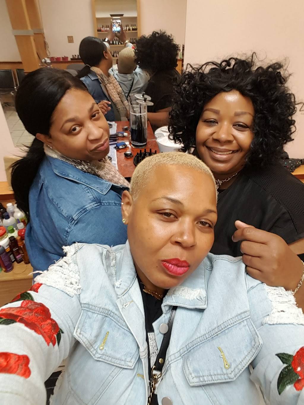 Golden China Restaurant | restaurant | 4620 St Barnabas Rd suite # b, Marlow Heights, MD 20748, USA | 3014233530 OR +1 301-423-3530