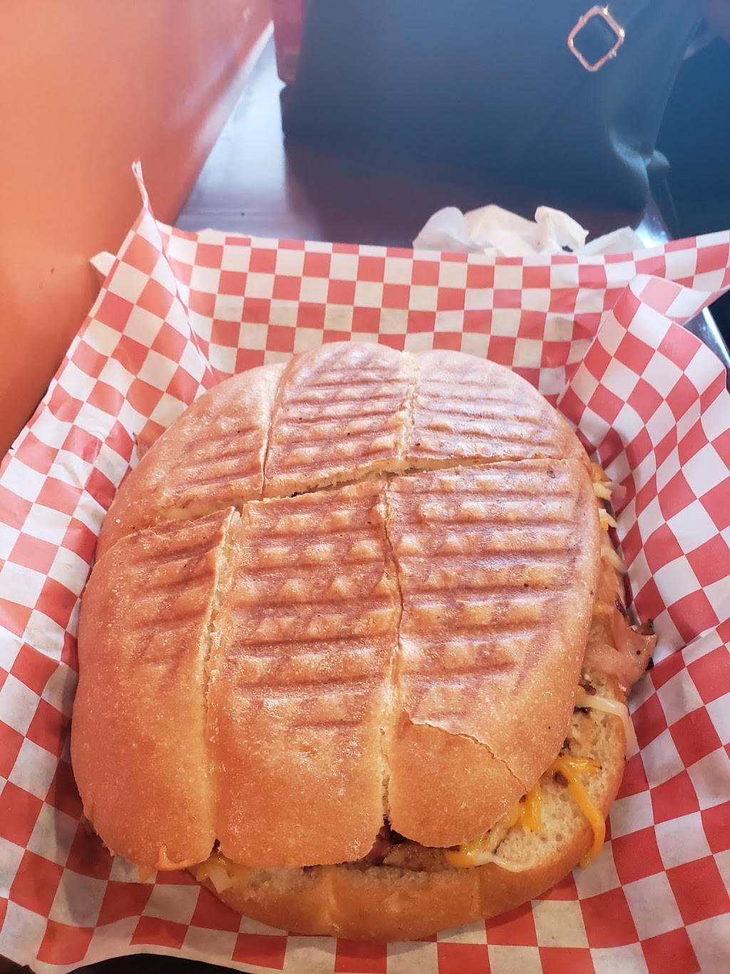 La Casita Chilanga | restaurant | 2928 Middlefield Rd, Redwood City, CA 94063, USA | 6505680351 OR +1 650-568-0351