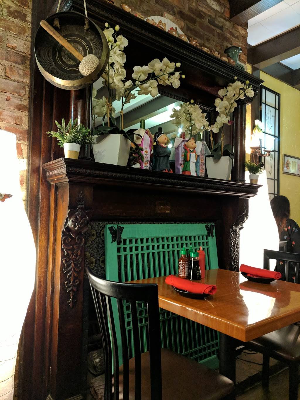 Stone Bowl | restaurant | 3355 Madison Rd, Cincinnati, OH 45209, USA | 5135339600 OR +1 513-533-9600