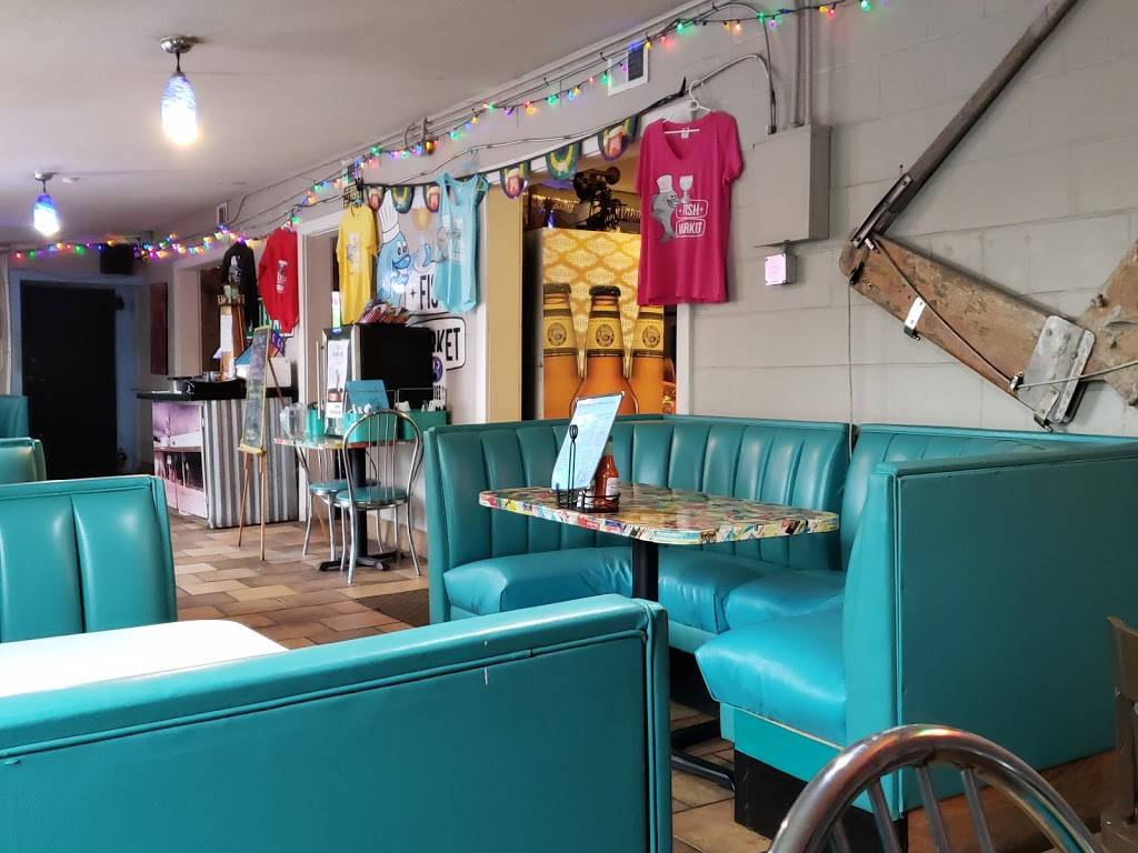 The Fish Market | restaurant | 1120 E Old, MO-210, Liberty, MO 64068, USA | 8167818705 OR +1 816-781-8705