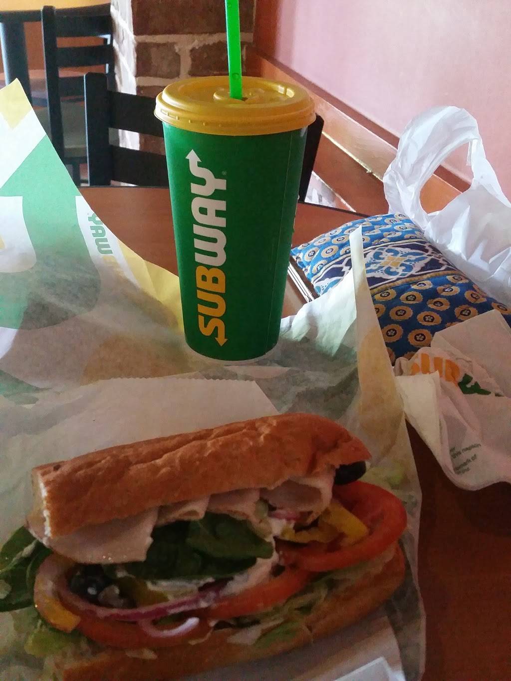 Subway | restaurant | 1194 Prince Ave, Athens, GA 30606, USA | 7063532286 OR +1 706-353-2286
