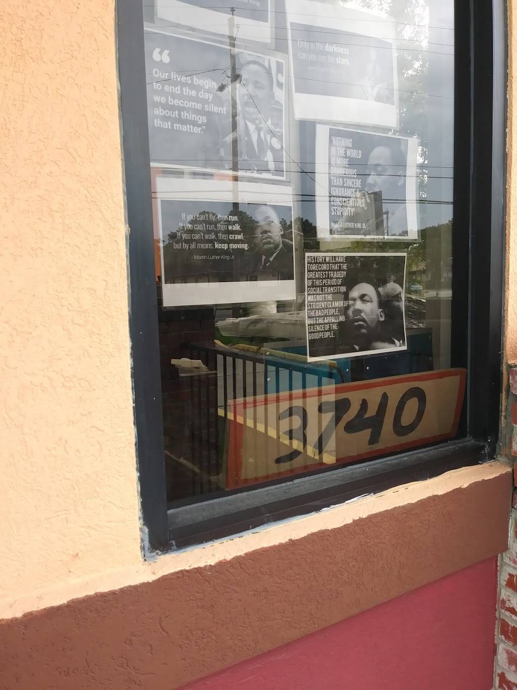 Dubs | restaurant | 3740 Main St, Moss Point, MS 39563, USA | 2284748004 OR +1 228-474-8004