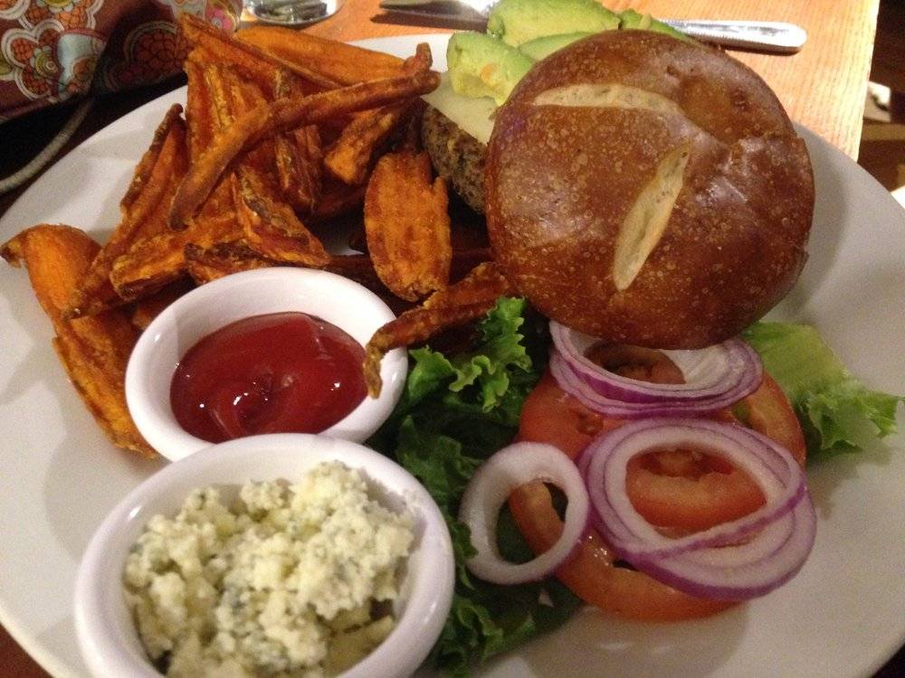 Trifecta Tavern | restaurant | 2600 Via De La Valle, Del Mar, CA 92014, USA | 8584369800 OR +1 858-436-9800