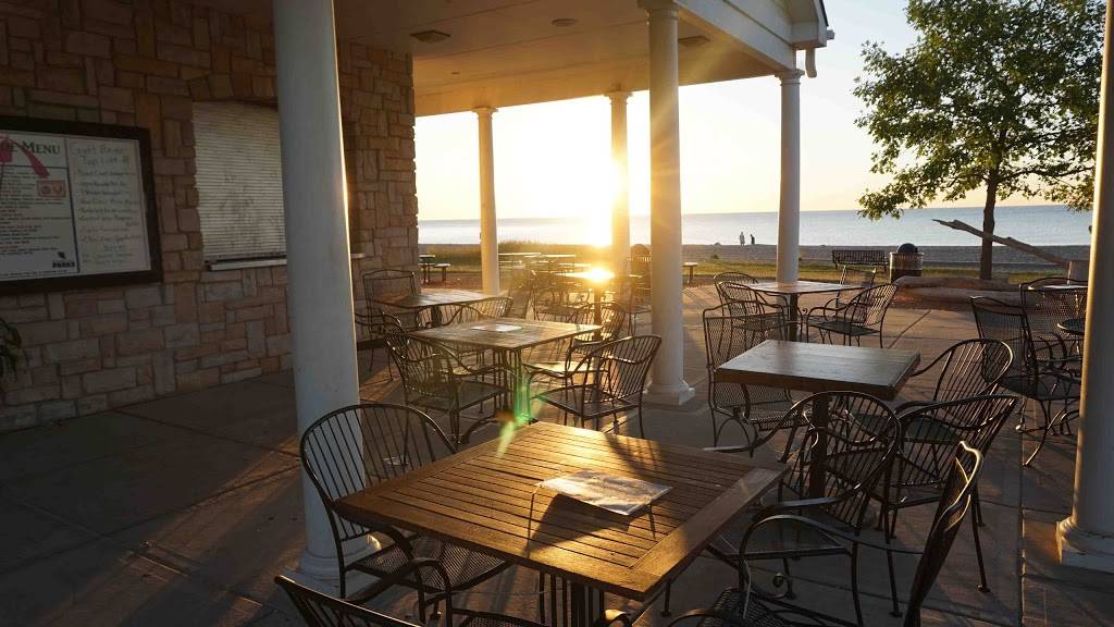 Ferchs Beachside Grille | restaurant | 2299 Grant Park Dr, South Milwaukee, WI 53172, USA | 4142157950 OR +1 414-215-7950