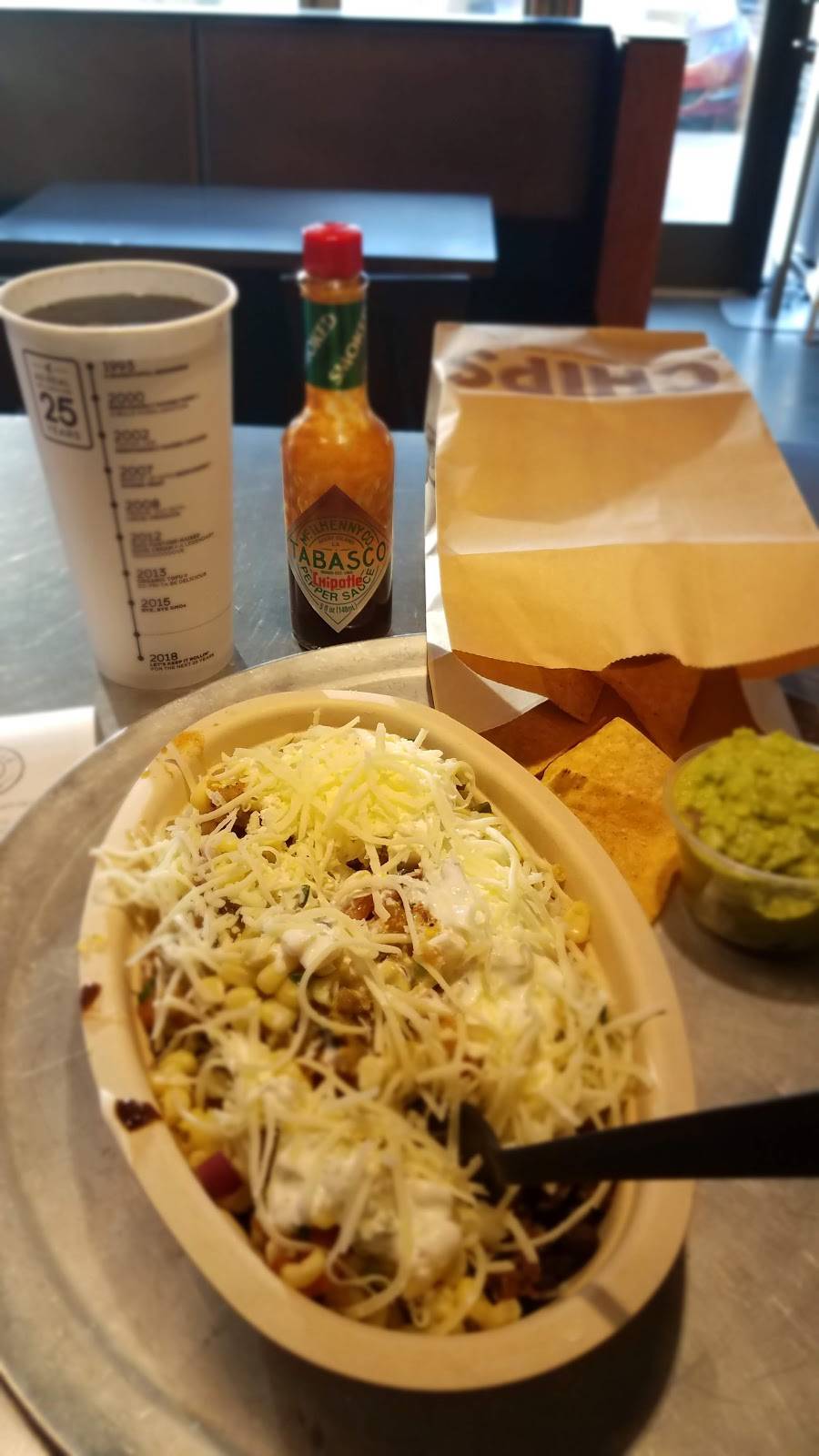 Chipotle Mexican Grill | restaurant | 1759 S, Alameda St Ste 104, Compton, CA 90220, USA | 3109330107 OR +1 310-933-0107