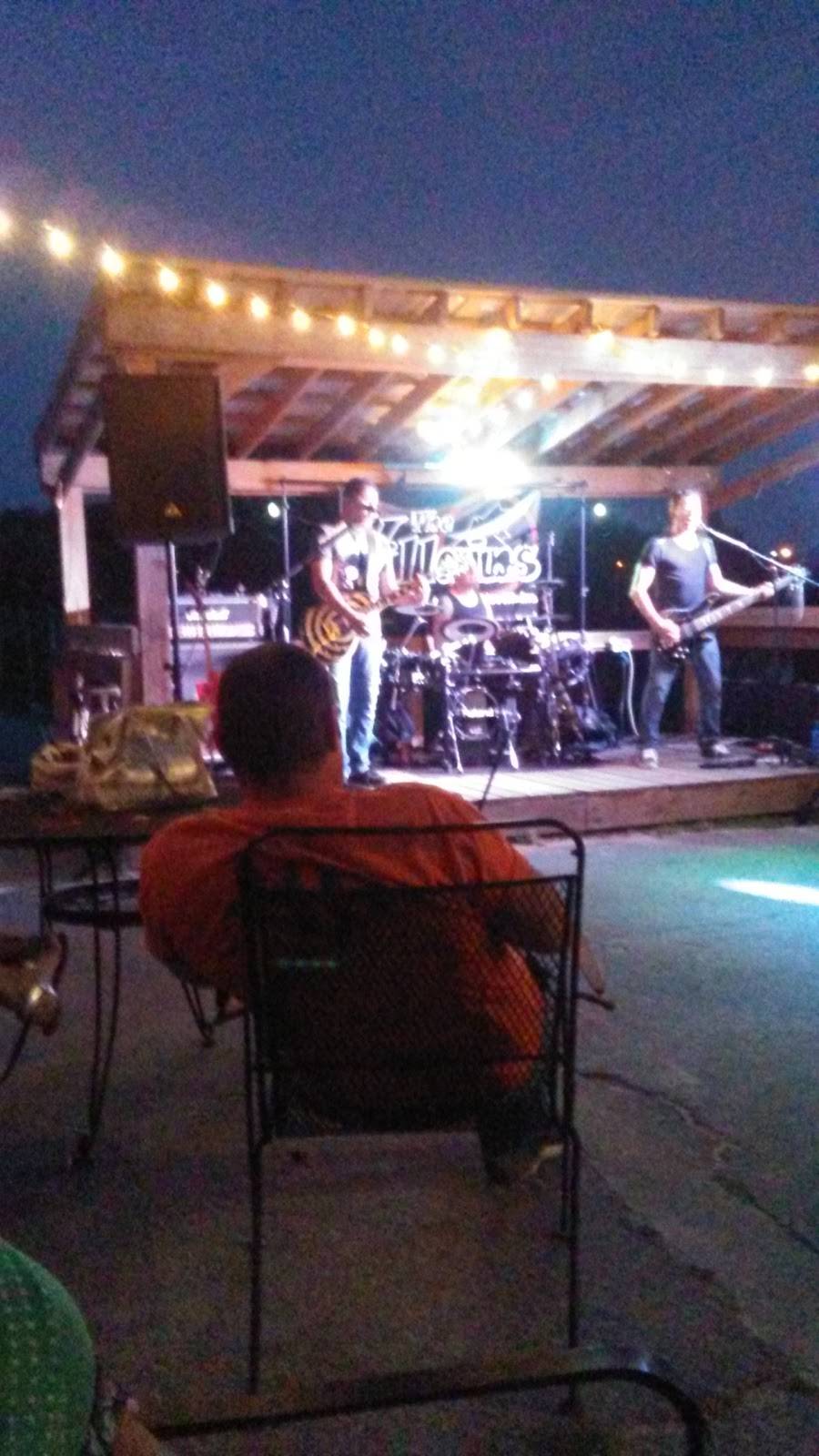 Oar House | restaurant | 5044 Suder Ave, Toledo, OH 43611, USA | 4196716257 OR +1 419-671-6257