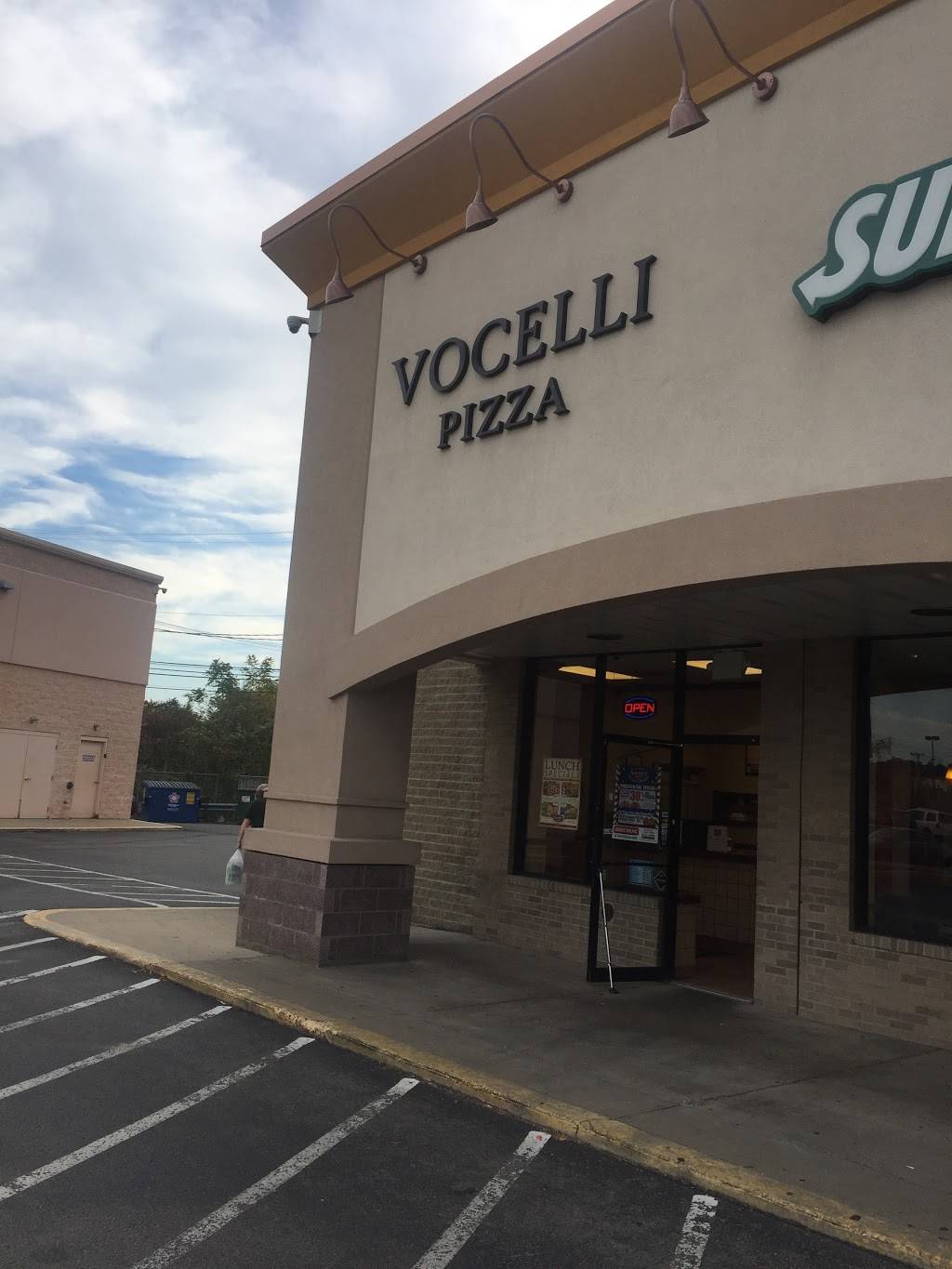 Vocelli Pizza | meal delivery | 1025 Washington Pike, Bridgeville, PA 15017, USA | 4122215622 OR +1 412-221-5622